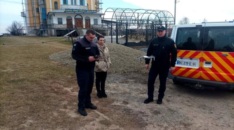 DrogMedia На Дрогобиччині за допомогою дронів ловлять паліїв сухої трави