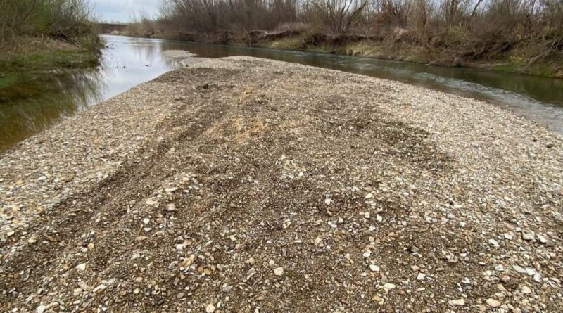 DrogMedia На Дрогобиччині оштрафували чоловіка за незаконний забір гравію