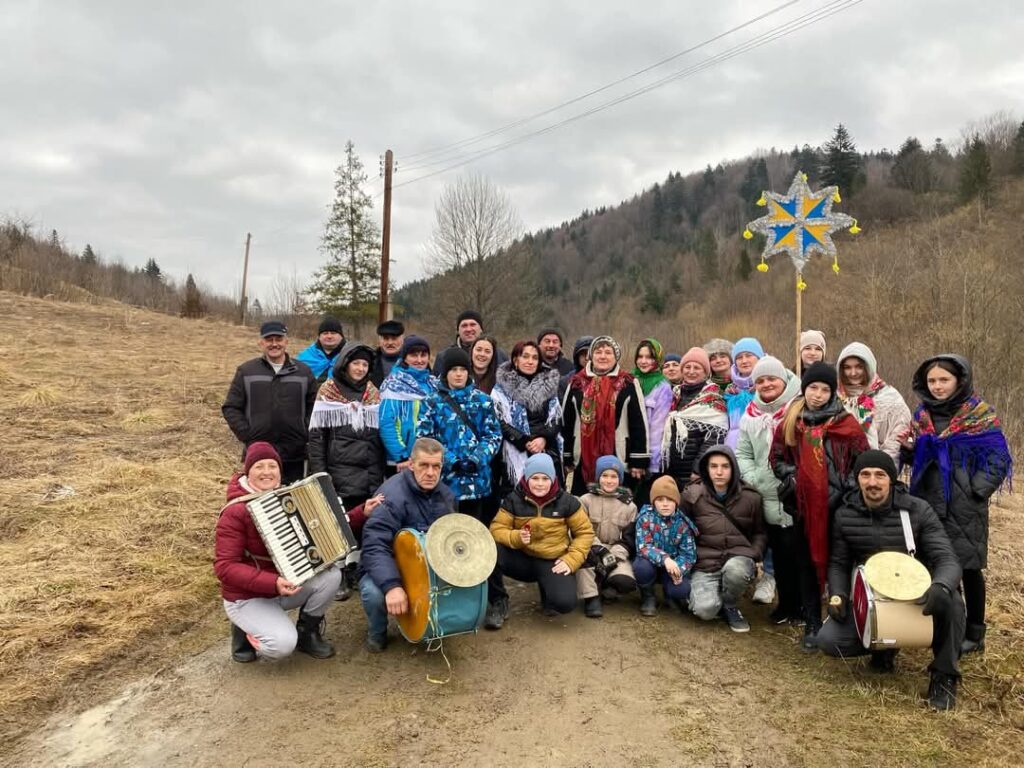 DrogMedia У Новому Кропивнику заколядували понад 235 тис.грн на РЕБ для воїнів