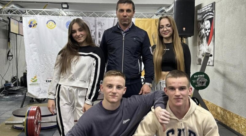 DrogMedia Юні спортсмени з Доброгостова здобули медалі на чемпіонаті Львівщини з паверліфтингу