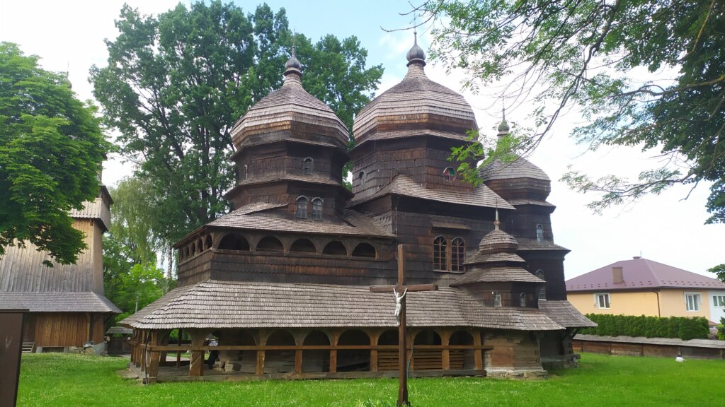 Дрогобич: що відвідати? 3 церква святого юра церква юра