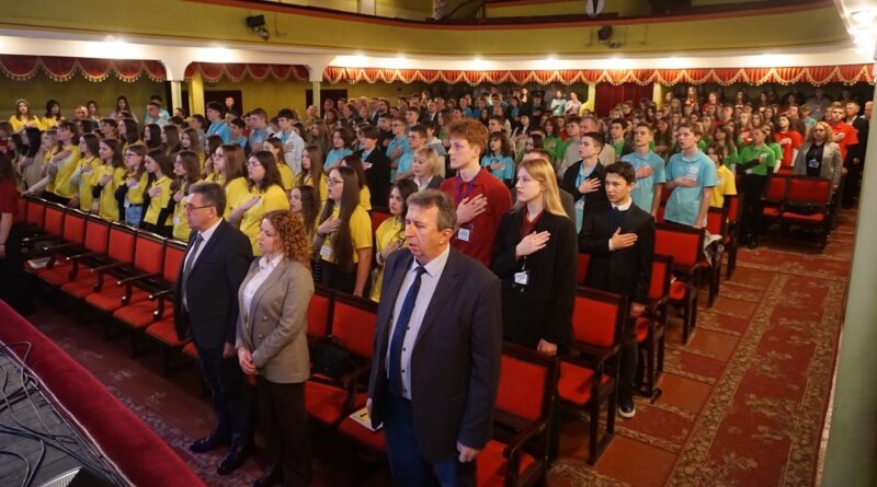 DrogMedia У Дрогобичі відзначили здобутки талановитих ліцеїстів