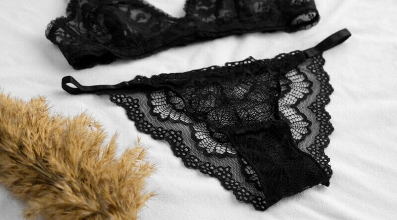 DrogMedia Як вибрати трусики Victoria’s Secret: таблиця розмірів, тип фігури