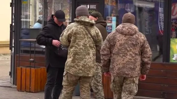 DrogMedia На Львівщині побили військовослужбовця ТЦК