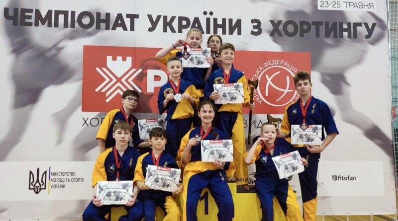 DrogMedia Дрогобичани вибороли десять золотих медалей з Чемпіонату України з хортингу