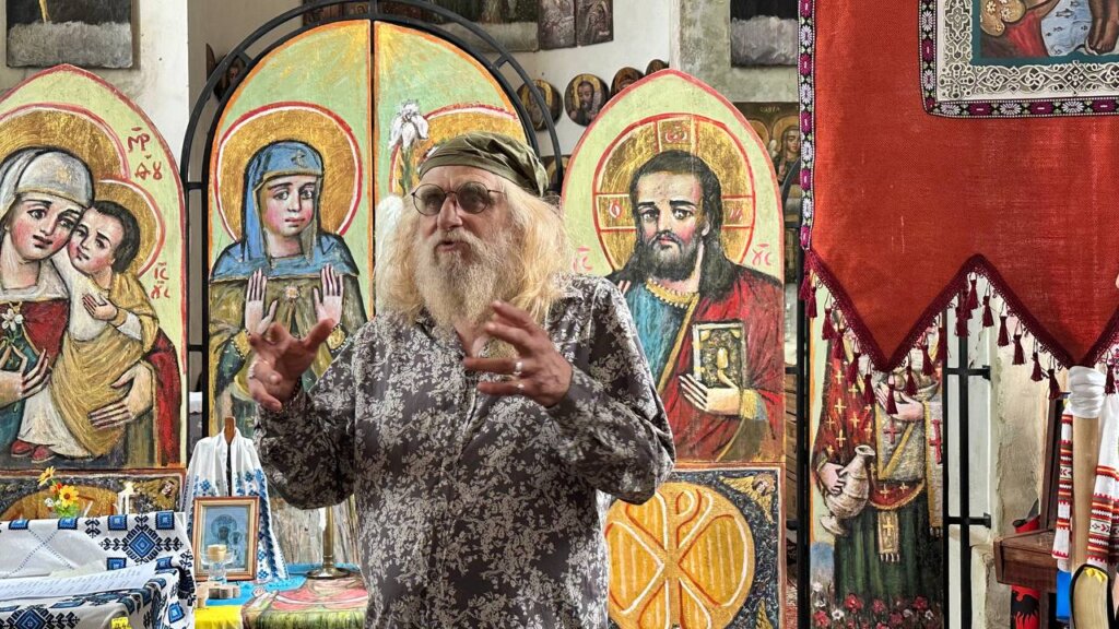 DrogMedia Живі у вічності - родичі Героїв з Бориславської ТГ молилися у Пантеоні в Новошичах
