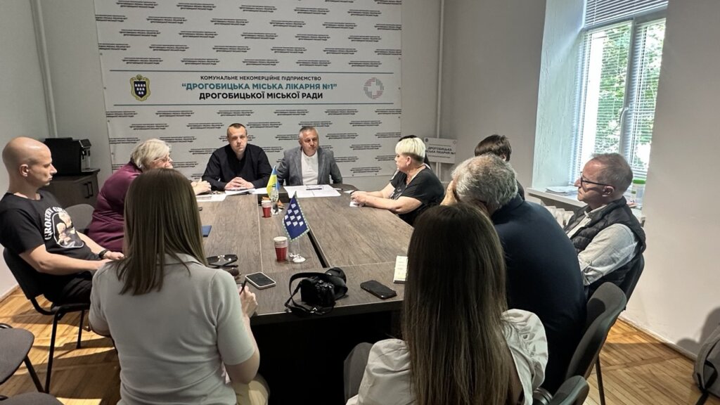 У Дрогобицькій лікарні розпочали монтаж комунального МРТ 2 DrogMedia У Дрогобицькій лікарні розпочали монтаж комунального МРТ