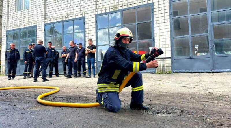 DrogMedia Добровольці пожежних команд Дрогобиччини вдосконалюють майстерність