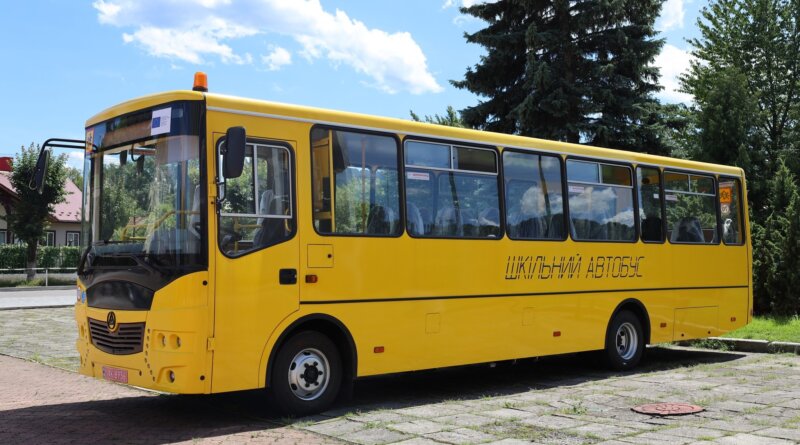 автобус школярик, шкільний автобус