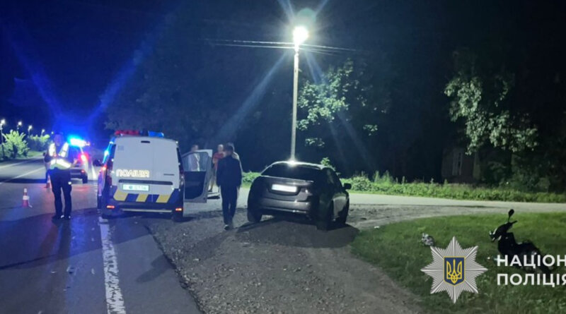 На Львівщині в ДТП травмована 14-річна кермувальниця мопеда