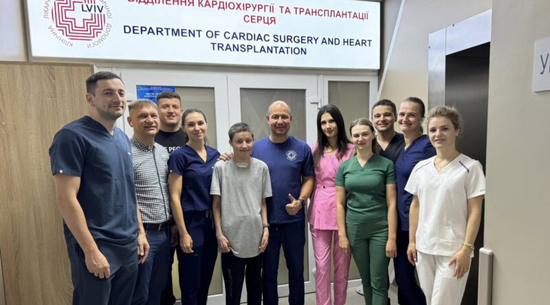 DrogMedia У Львові юнакові пересадили два серця за три дні