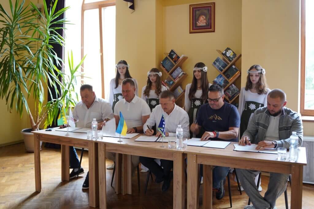 DrogMedia На Дрогобиччині хочуть збудувати канатну дорогу, яка зʼєднає 4 громади