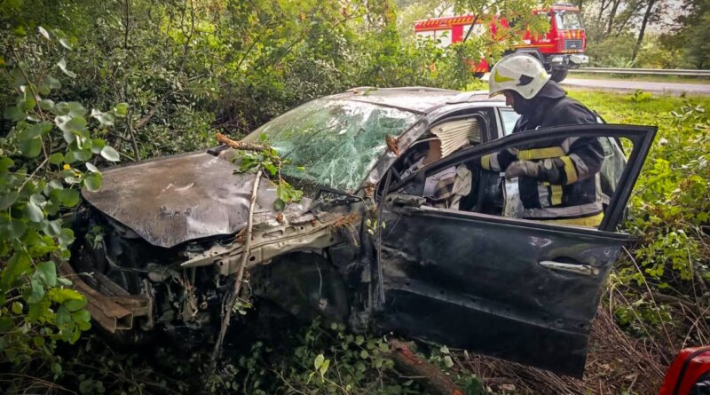 Рятувальники деблокували жінку