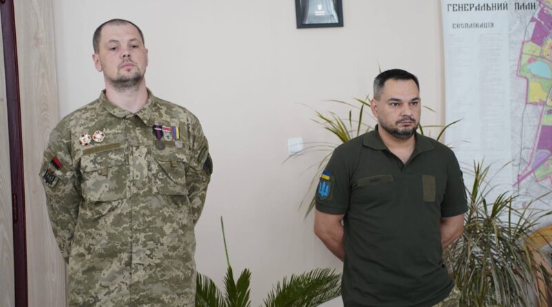 Ще два ветерани війни з Дрогобича отримали сертифікати на житло