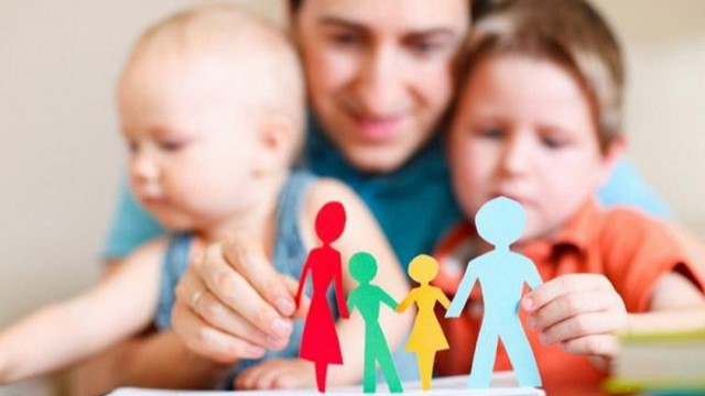 Патронатне виховання: вихователь отримує 24 тис.грн та відстрочку від мобілізації