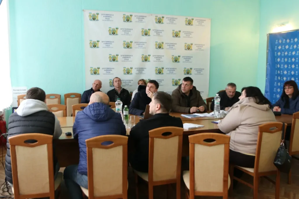 Мешканців Дрогобиччини закликають оформити пільгові картки — це допоможе зберегти маршрути 2 DrogMedia Мешканців Дрогобиччини закликають оформити пільгові картки — це допоможе зберегти маршрути
