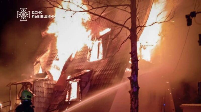 DrogMedia У селі Майдан масштабна пожежа