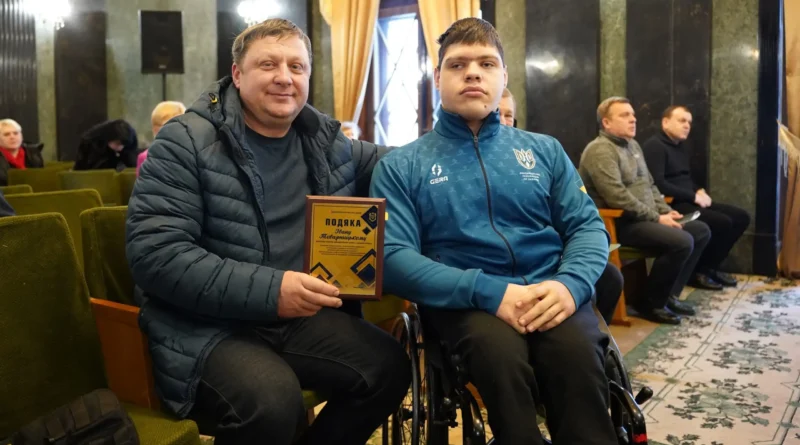 У Дрогобичі почесною подякою відзначили параспортсмена Івана Товарницького