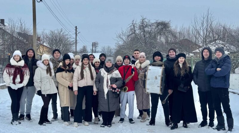 DrogMedia У Ясениці-Сільній на благодійній коляді зібрали 140 тис. грн на ЗСУ