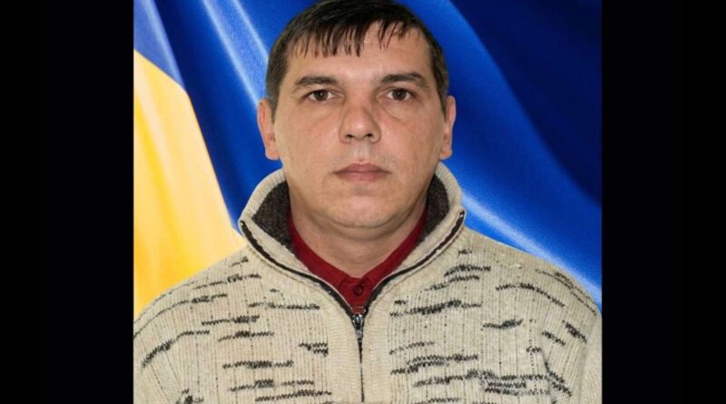 Захисник Анатолій Левченко