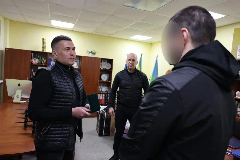 Команда Дрогобицької РВА відвідала воїнів на сході України