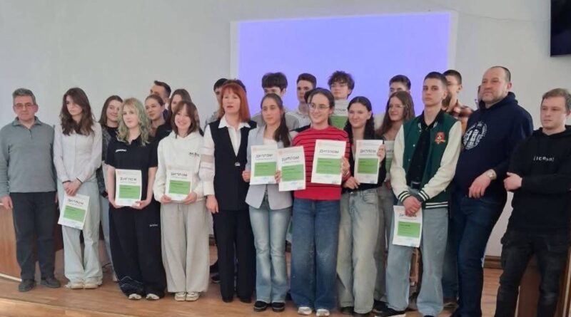 DrogMedia Учні обласного наукового ліцею, що у Дрогобичі, — призери конкурсу МАН