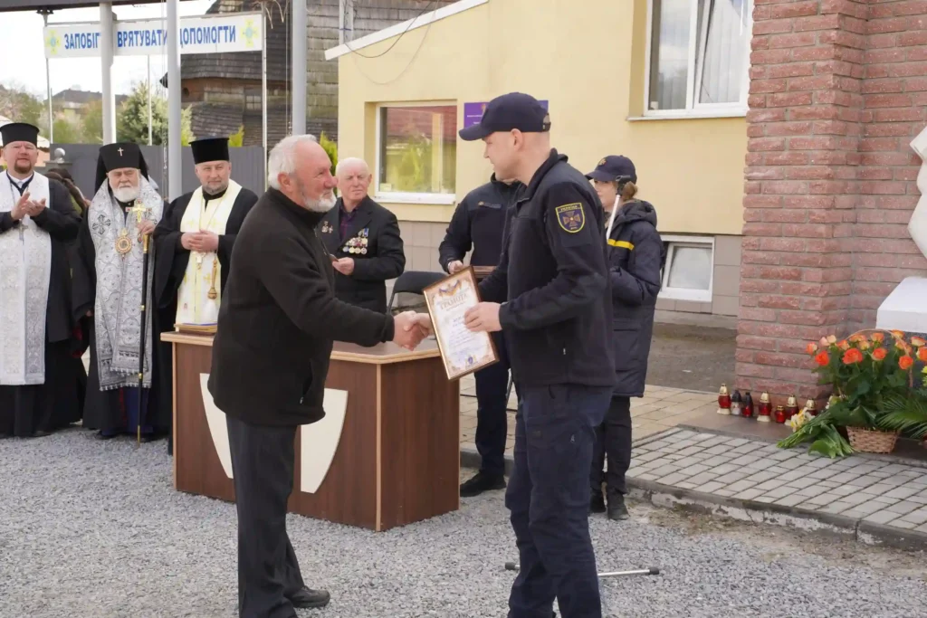 У Дрогобичі відзначили ліквідаторів Чорнобильської катастрофи: кого нагородили