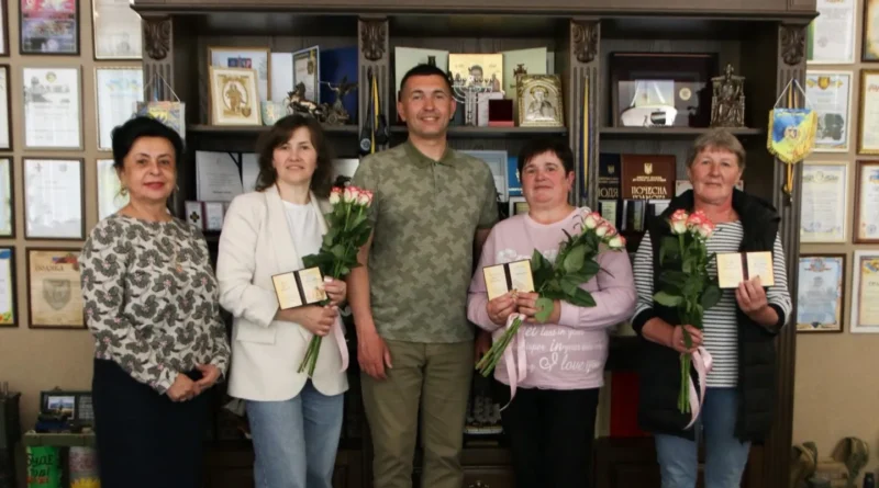 DrogMedia У Дрогобицькому районі трьом жінкам присвоїли звання «Мати-героїня»