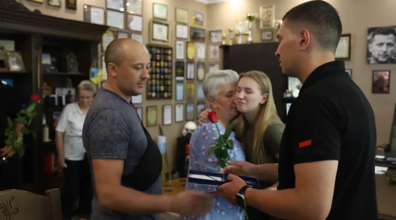 DrogMedia Родинам полеглих воїнів з Дрогобиччини вручили державні та військові нагороди