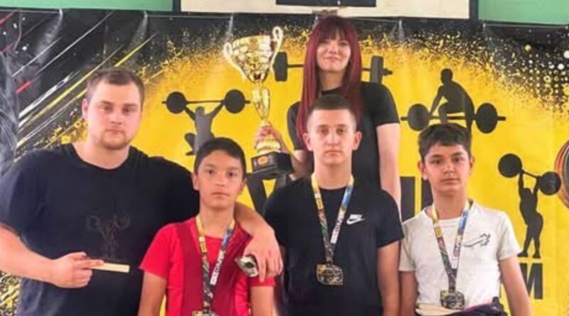 DrogMedia Важкоатлетка з Борислава — абсолютна чемпіонка всеукраїнського турніру