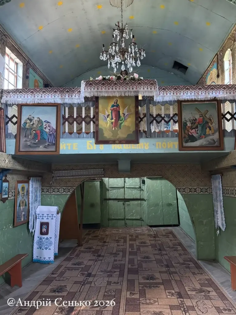 Храм Успіння Пресвятої Богородиці в Меденичах