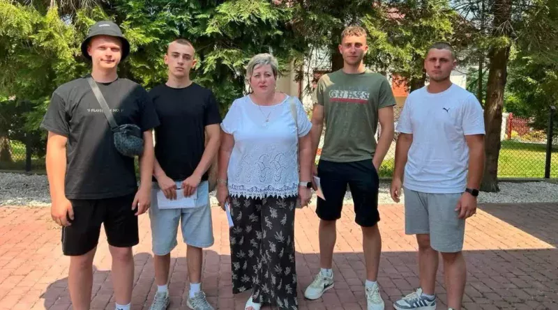 Студенти