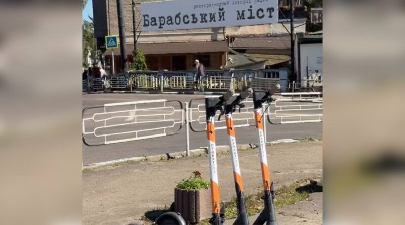 У Бориславі готують заборону прокату електросамокатів, який працює без дозволів