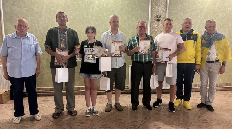 переможці шашкового турніру у Дрогобичі