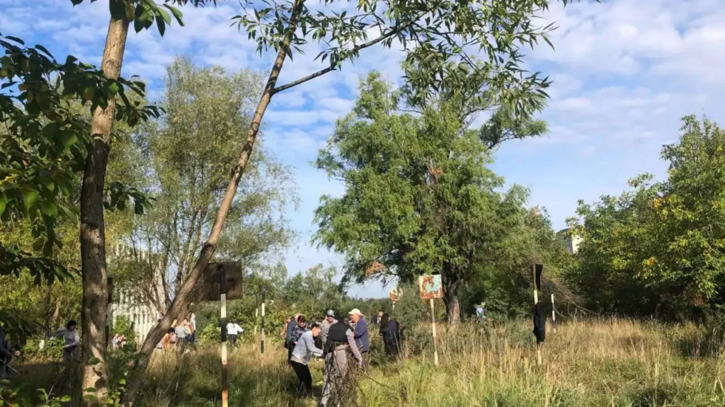 толока біля школи у Бориславі