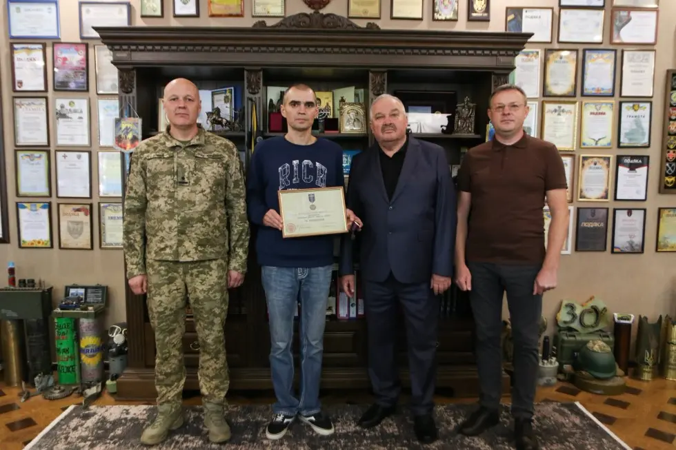 DrogMedia На Дрогобиччині родинам чотирьох полеглих Героїв передали державні нагороди